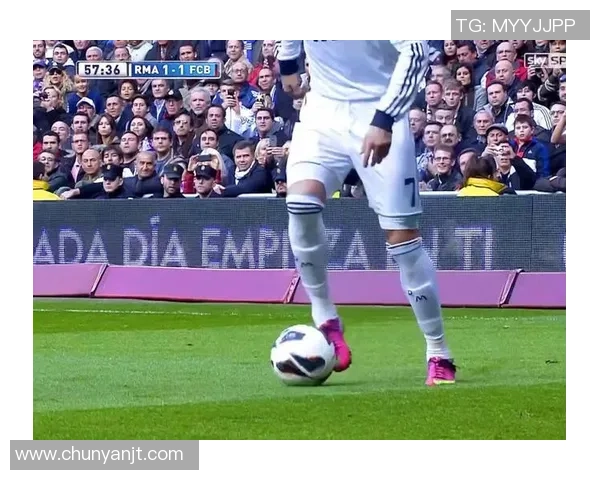 足球明星精彩腿法展示视频全程播放尽享足球魅力与技巧之美